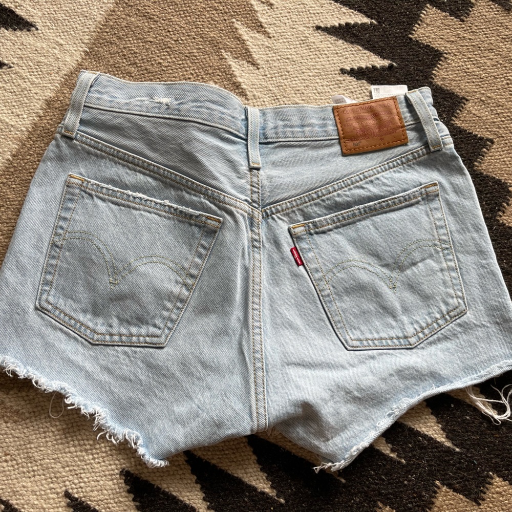 Levi’s 501 high rise women’s jeans shorts